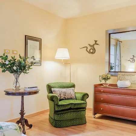 Villa Bassotta, A Charming *